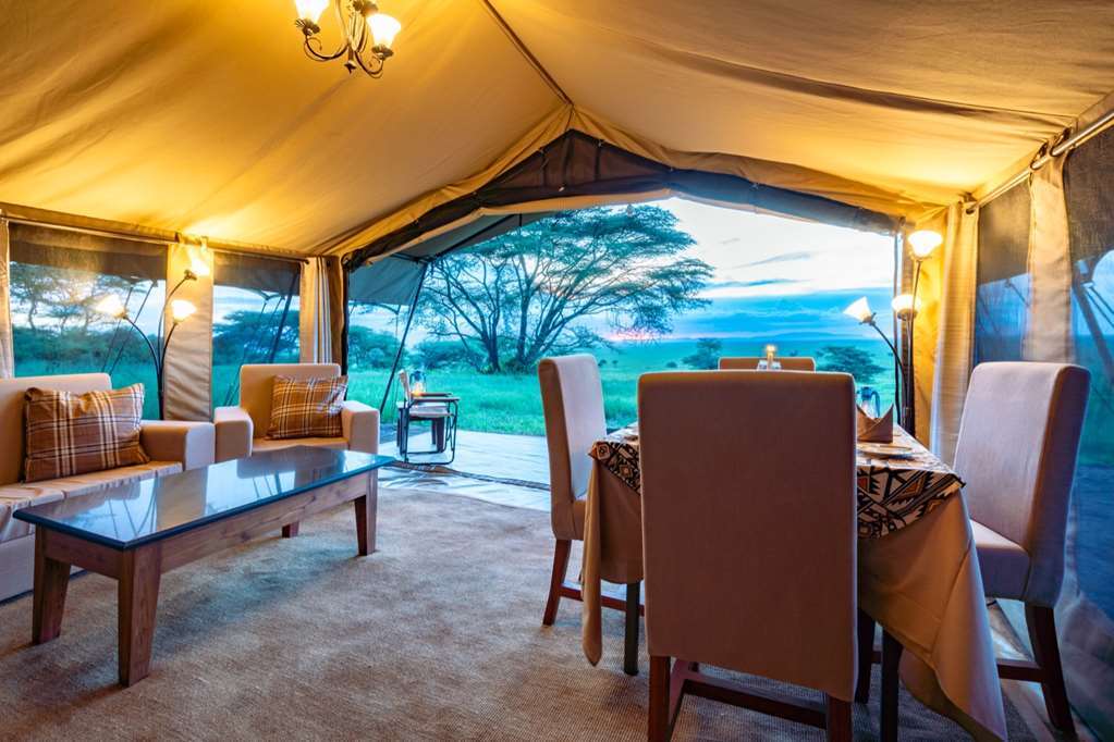 Karibu Camps And Lodges Sametu Camp Serengeti Robanda Rom bilde